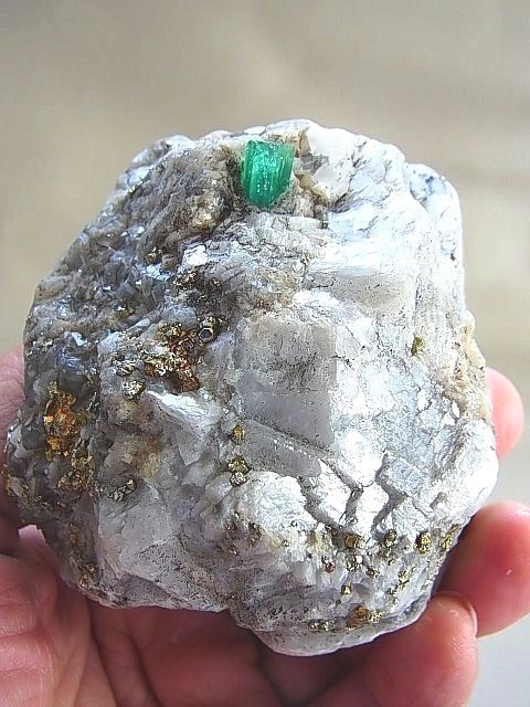 母岩つき原石