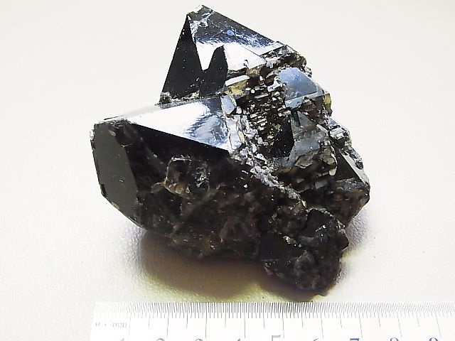 画像: カザフスタン産双頭モリオン（黒水晶）連晶原石304.9g