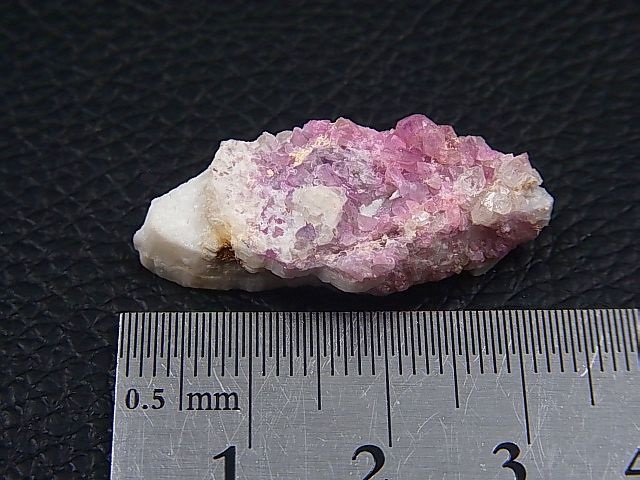 マダガスカル産リディコータイト結晶原石 4.0g - パーフェクトストーン ...