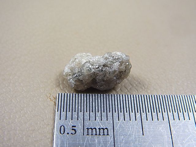 天然ダイヤモンド原石（蛍光/ブルー） 4.7カラット - パーフェクト 