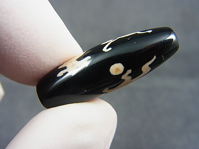 画像: 「右向き龍神」至純（現代）天珠 直径約9.5×30.5mm