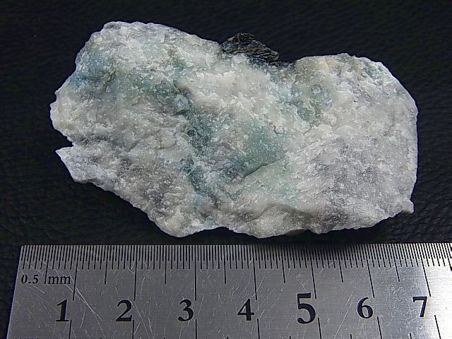 画像: 大佐山産硬玉(Jadeite)青ひすい輝石 63.4g