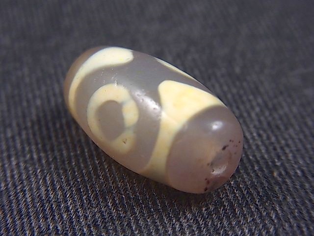 画像: 「三眼」（黒朱砂入り）現代天珠 直径約10.5×20mm